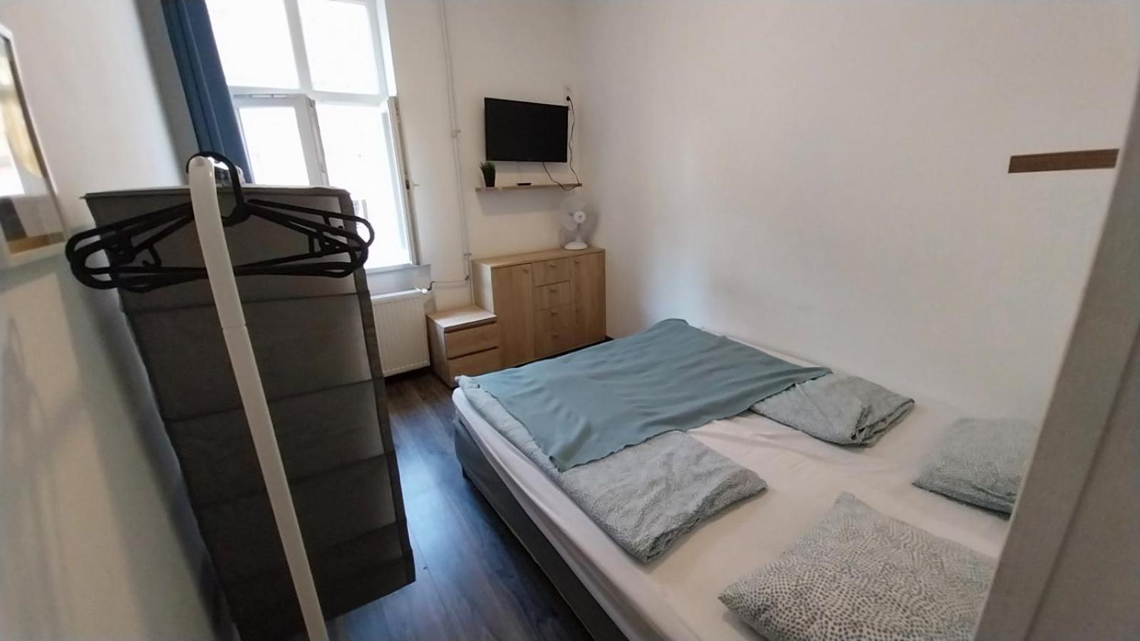 Aradi Rooms With Private Bathroom In The City Centre Budapest Eksteriør bilde